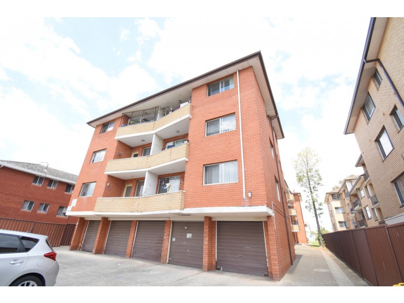 9/124 John Street, Cabramatta NSW 2166