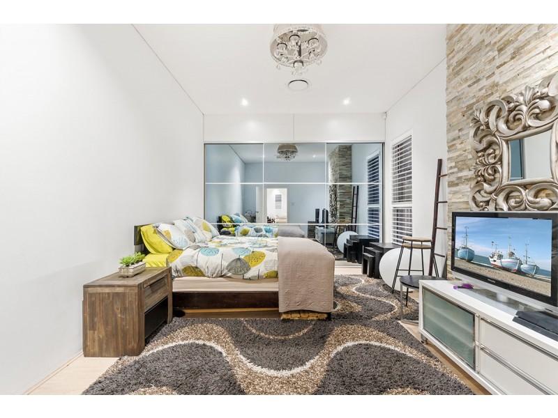 15 Togil Street, Canley Vale NSW 2166