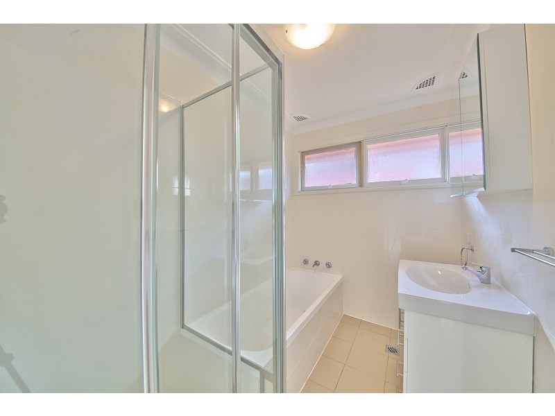 24 Maree Avenue, Cabramatta West NSW 2166