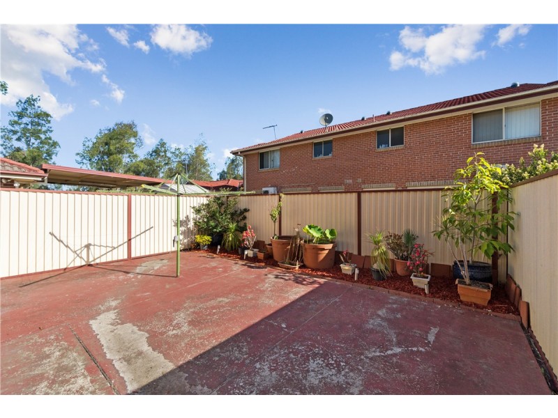 7/5 Corella Road, Green Valley NSW 2168