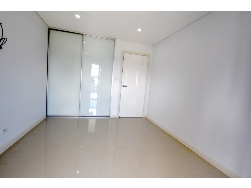 18 Wynyard Avenue, Bass Hill NSW 2197