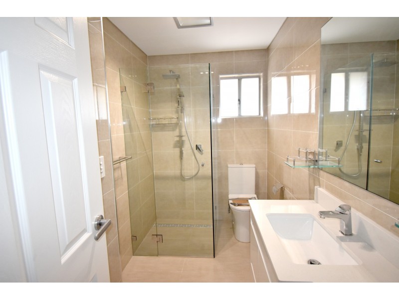 18 Wynyard Avenue, Bass Hill NSW 2197