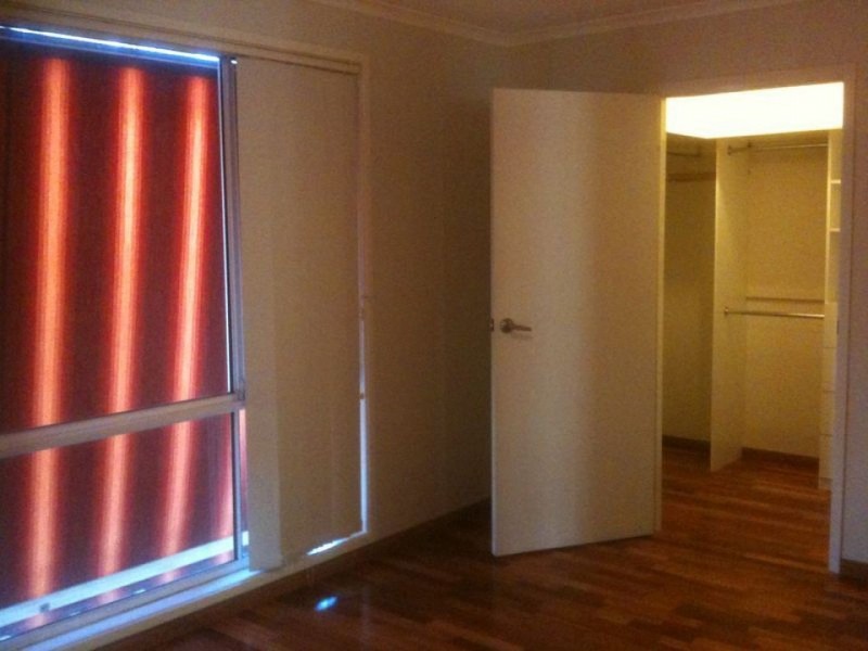 160 Whitford Road, Green Valley NSW 2168