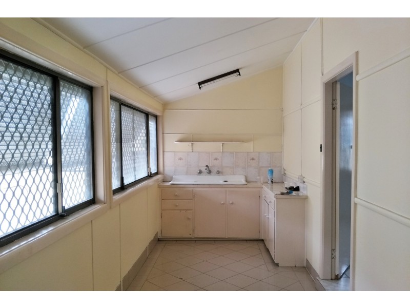 195 Gladstone Street, Cabramatta NSW 2166