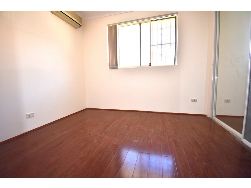 1/32 St Johns Road, Cabramatta NSW 2166