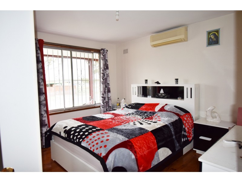 7 Thornett Street, Bonnyrigg NSW 2177