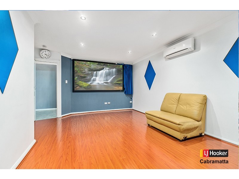 19A Foxlow Street, Canley Heights NSW 2166