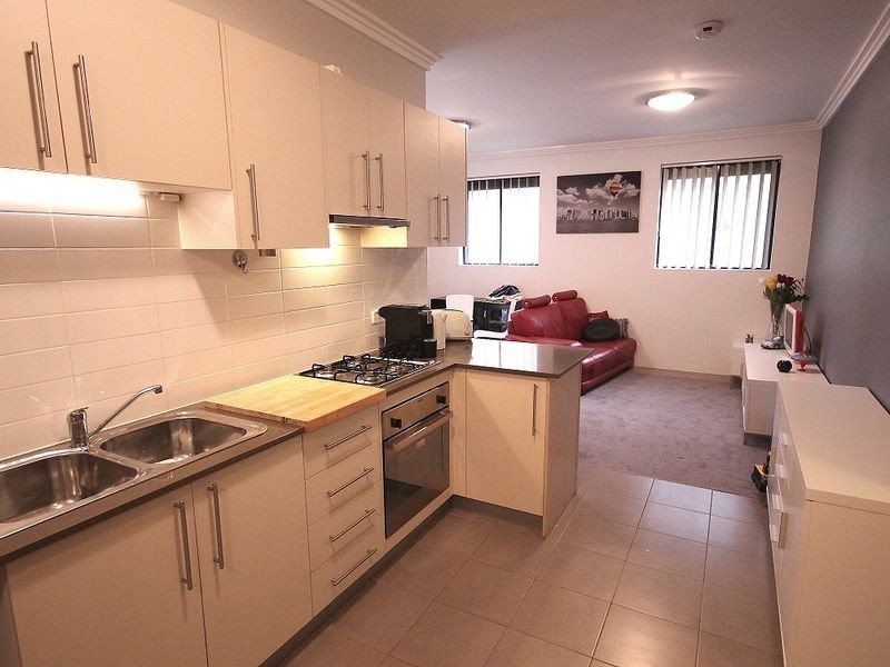 10/14-16 Regentville Road, Jamisontown NSW 2750