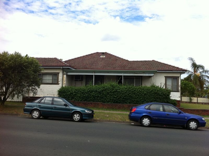 Fairfield NSW 2165