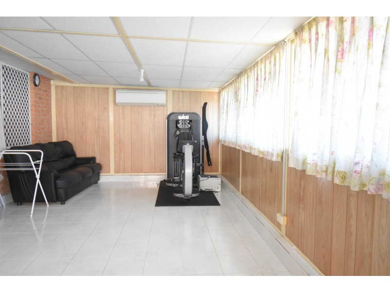 41 Starling Street, Green Valley NSW 2168