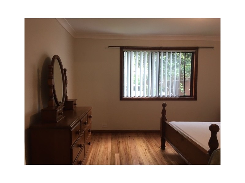 4 Fraser Road, Canley Vale NSW 2166