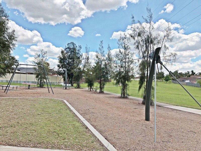 4 Chaffey Place, Bonnyrigg Heights NSW 2177