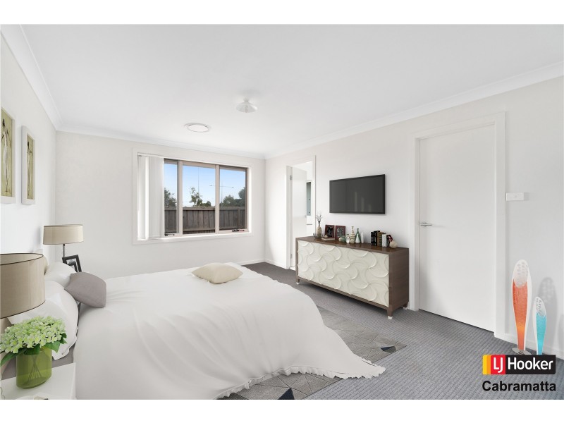 2 Ambrose Street, Oran Park NSW 2570