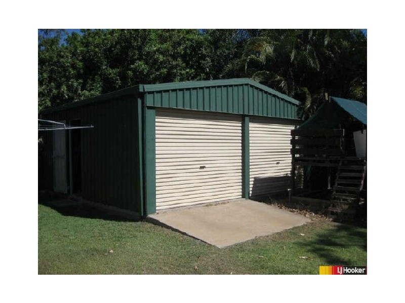 16 Cuthbert Street, Moranbah QLD 4744