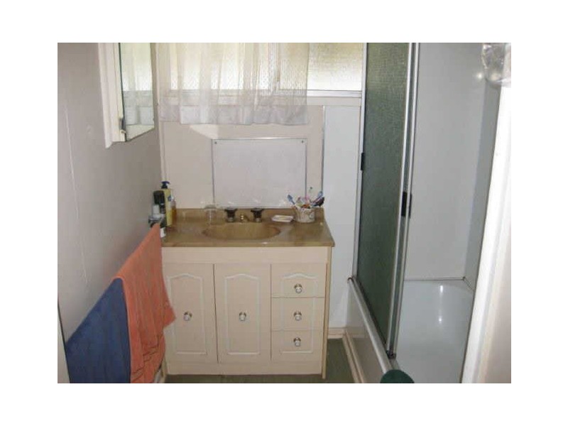 9 Gilbert Court, Moranbah QLD 4744