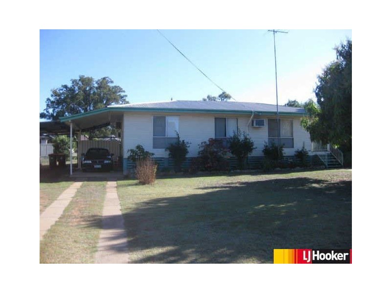 9 Gilbert Court, Moranbah QLD 4744