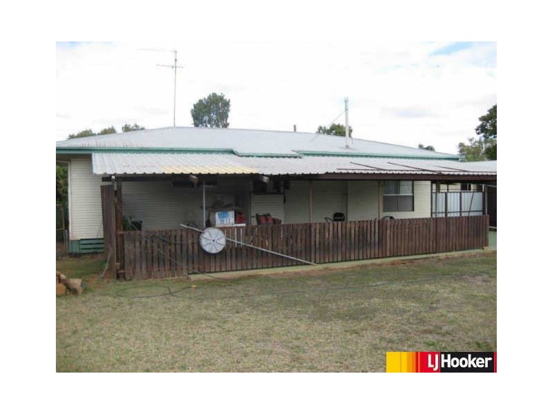 9 Gilbert Court, Moranbah QLD 4744