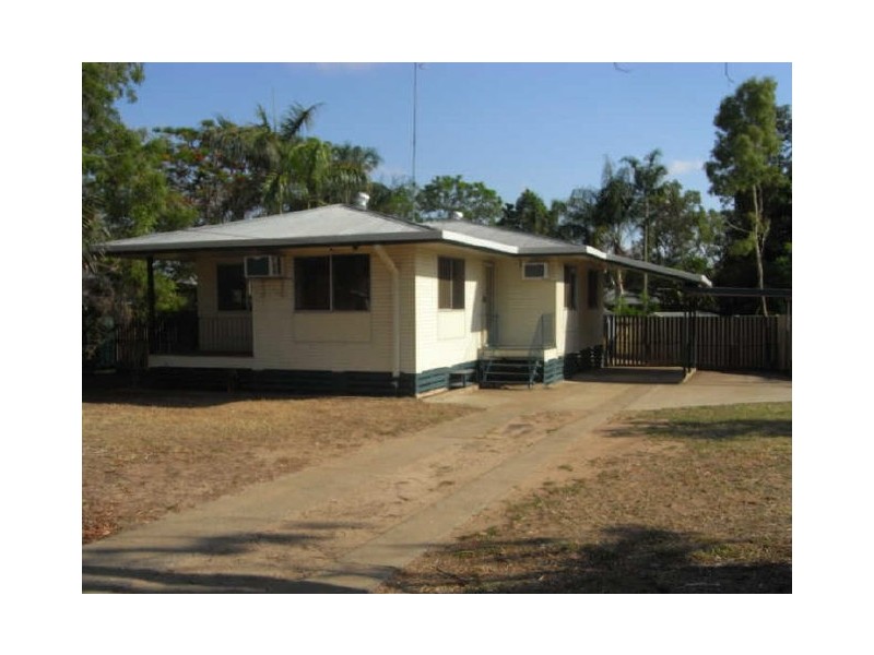 12 Bowen Court, Moranbah QLD 4744