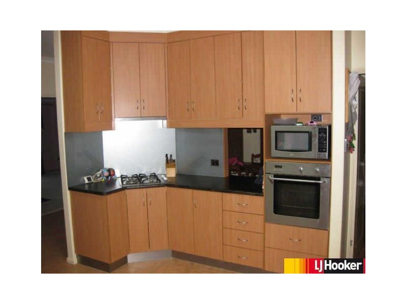 7 Freeman Street, Moranbah QLD 4744