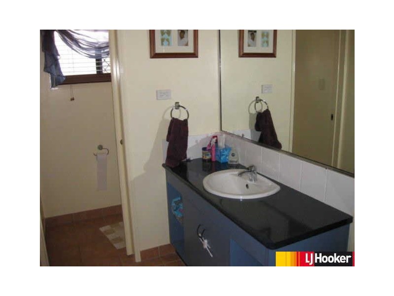 7 Freeman Street, Moranbah QLD 4744