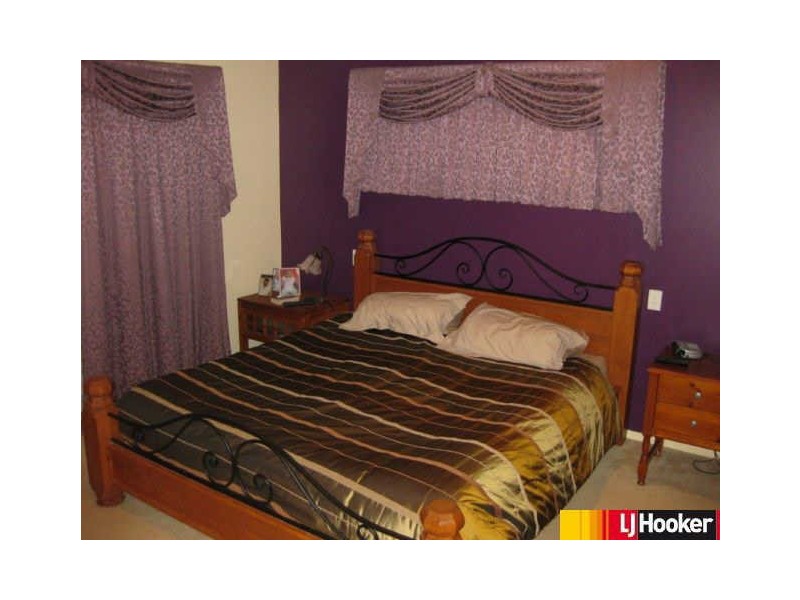 7 Freeman Street, Moranbah QLD 4744