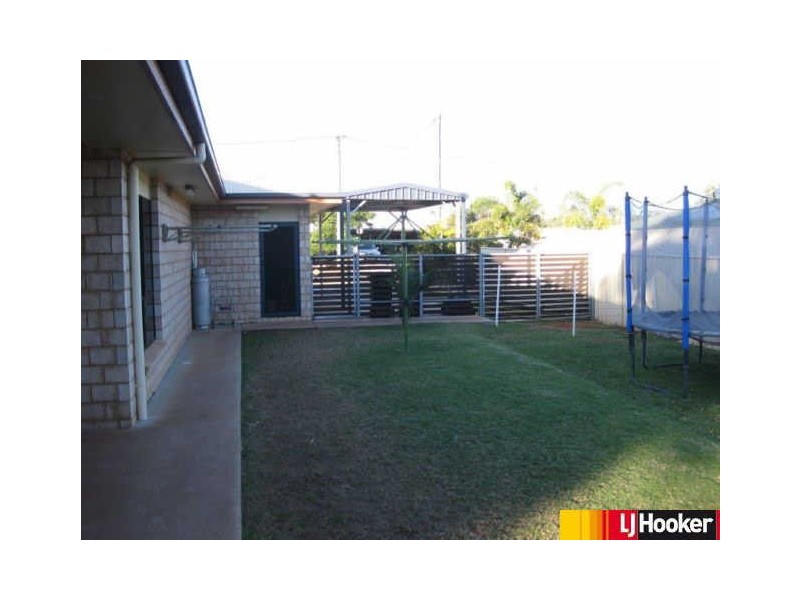 7 Freeman Street, Moranbah QLD 4744