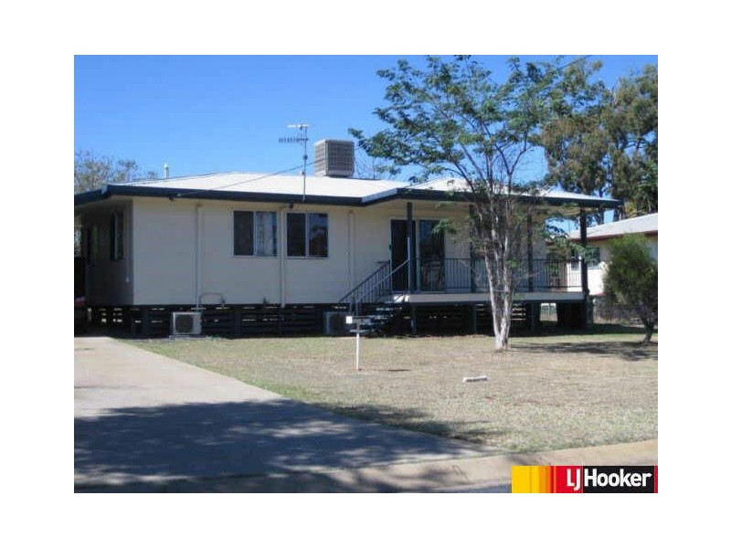 8 Mackay Street, Moranbah QLD 4744