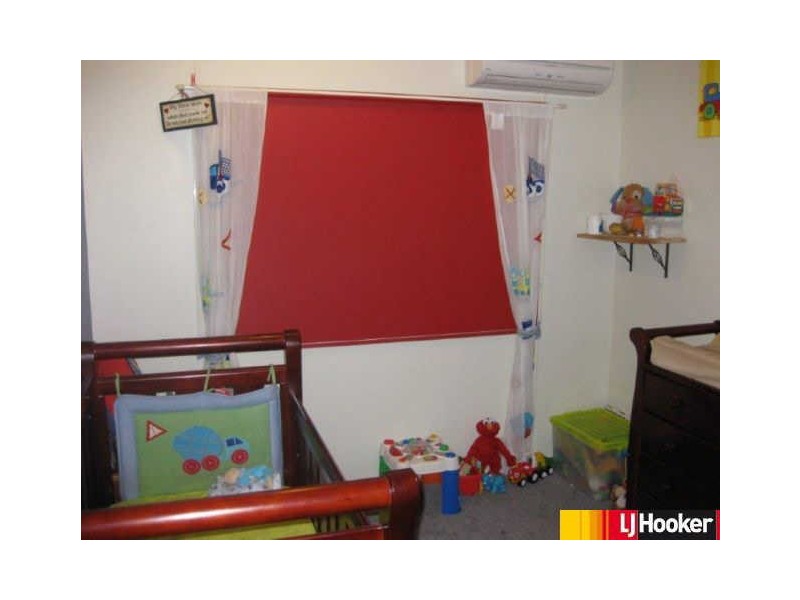 12 Rosewall Street, Moranbah QLD 4744