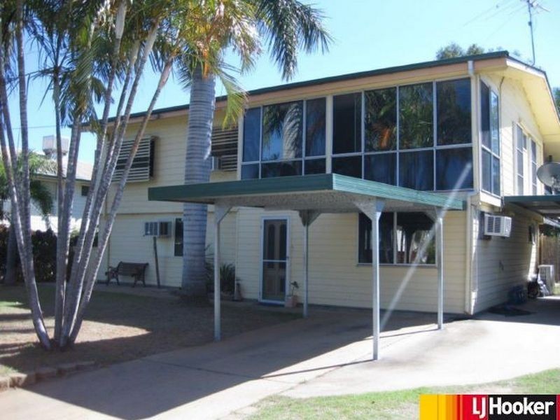 7 De Castella Drive, Moranbah QLD 4744