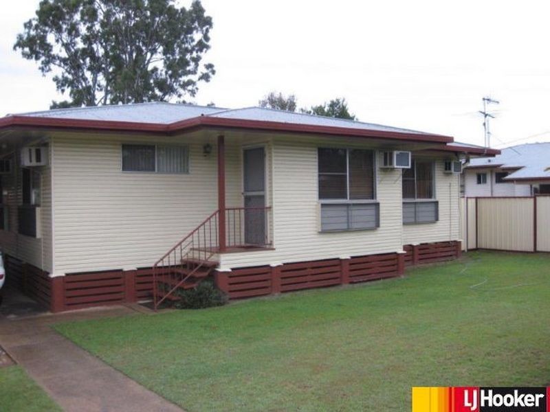 21 Leichhardt Drive, Moranbah QLD 4744