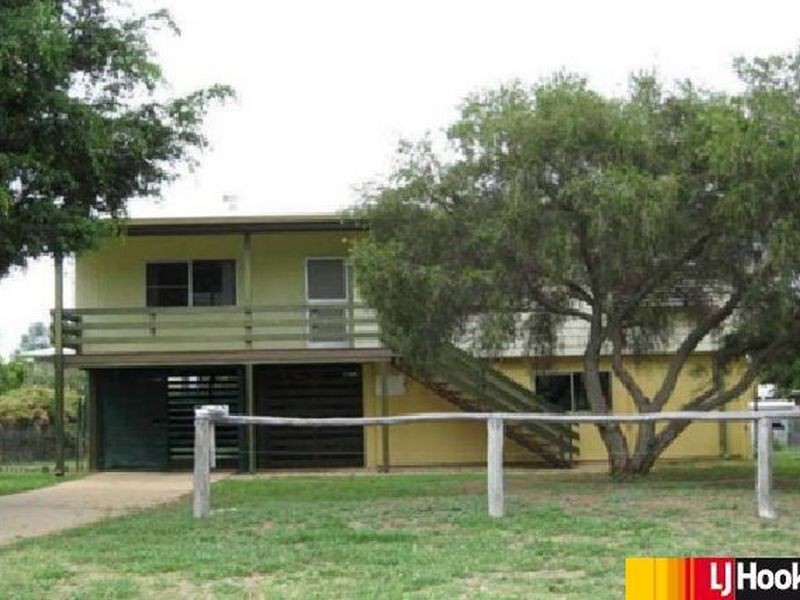 4 Wickham Street, Moranbah QLD 4744