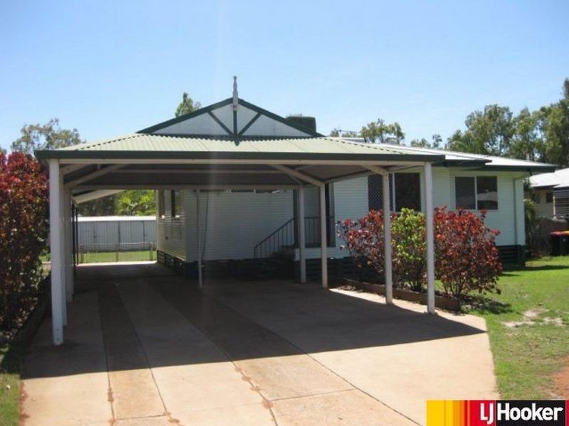 37 Forrest Drive, Moranbah QLD 4744