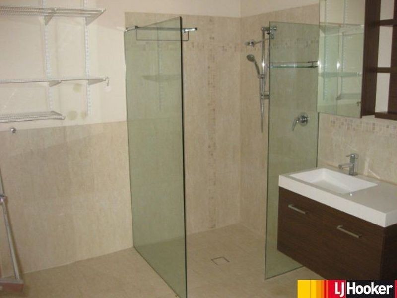 37 Forrest Drive, Moranbah QLD 4744