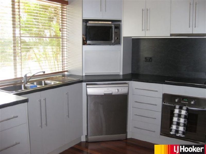 5 Barcoo Drive, Moranbah QLD 4744