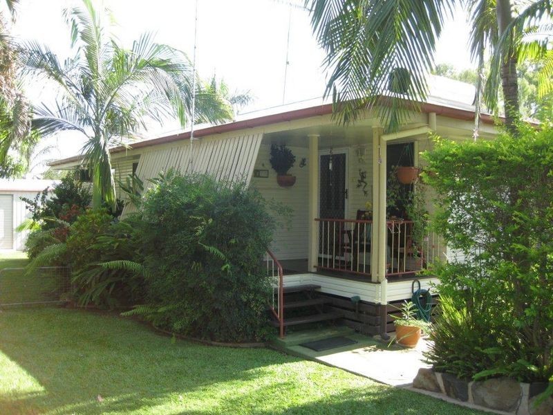 4 Gilbert Court, Moranbah QLD 4744