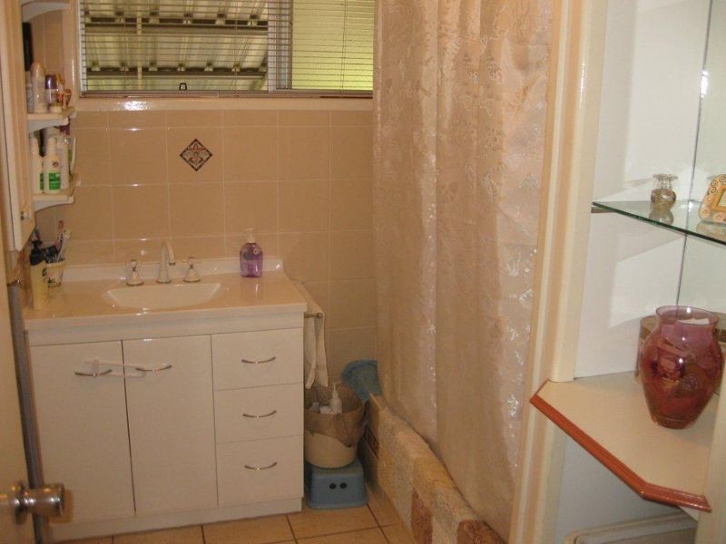 4 Gilbert Court, Moranbah QLD 4744