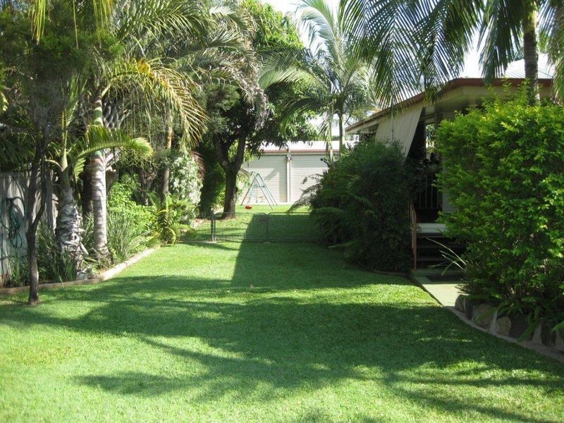 4 Gilbert Court, Moranbah QLD 4744