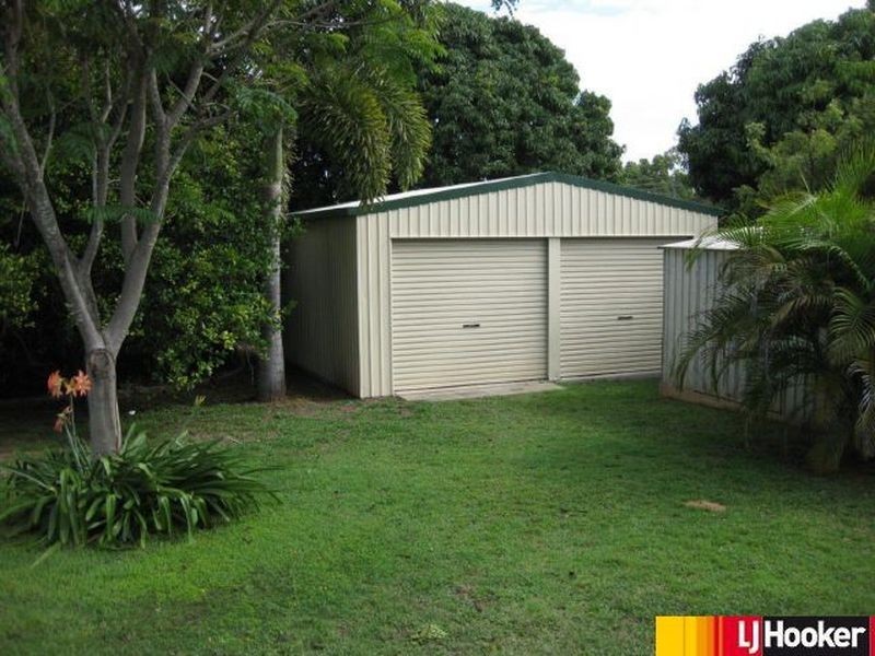 4 Harris Court, Moranbah QLD 4744