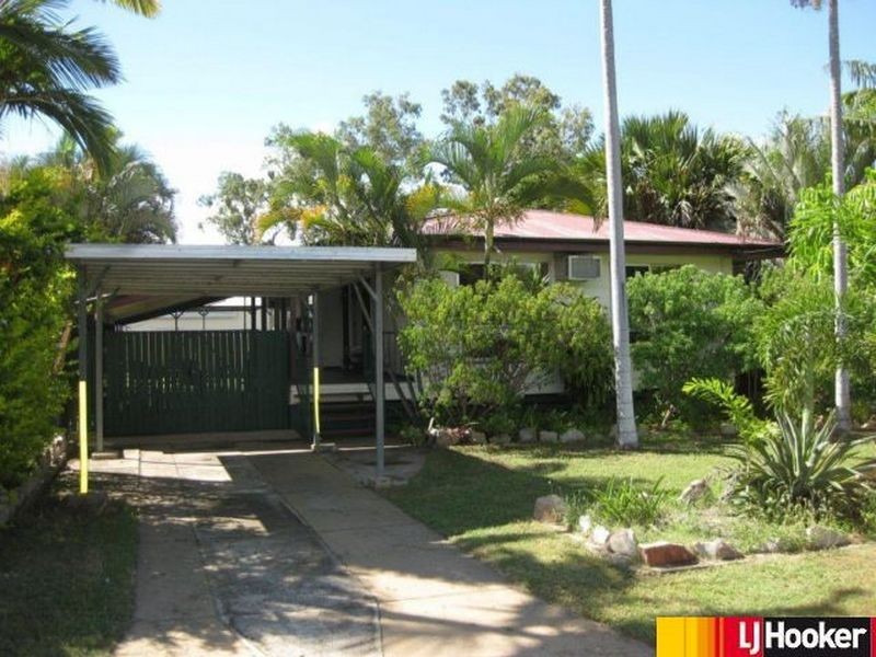 5 Munro Street, Moranbah QLD 4744