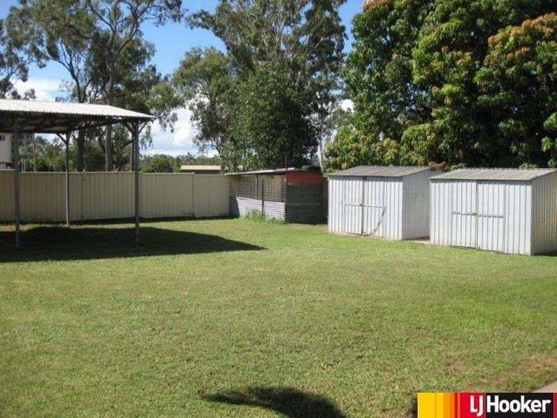 5 Munro Street, Moranbah QLD 4744