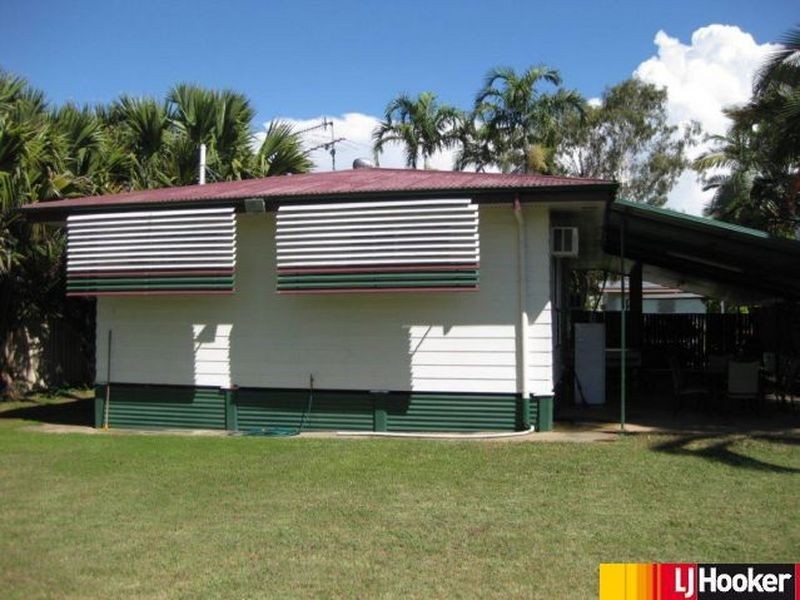 5 Munro Street, Moranbah QLD 4744