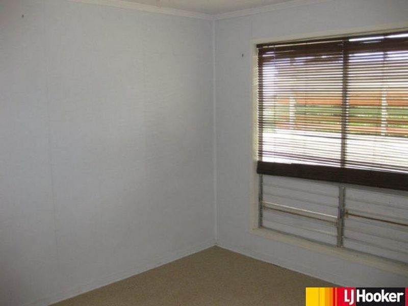 7 Lyons Court, Moranbah QLD 4744