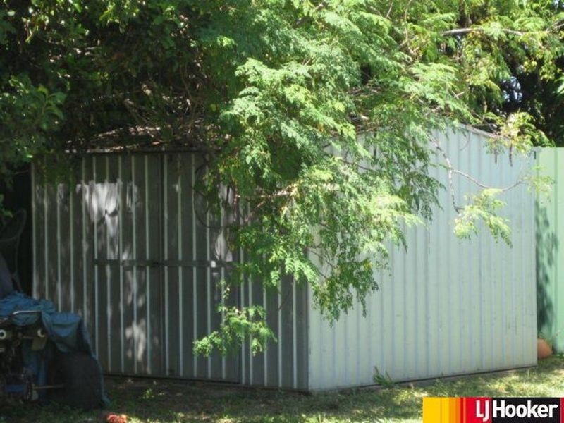1 Bowen Court, Moranbah QLD 4744