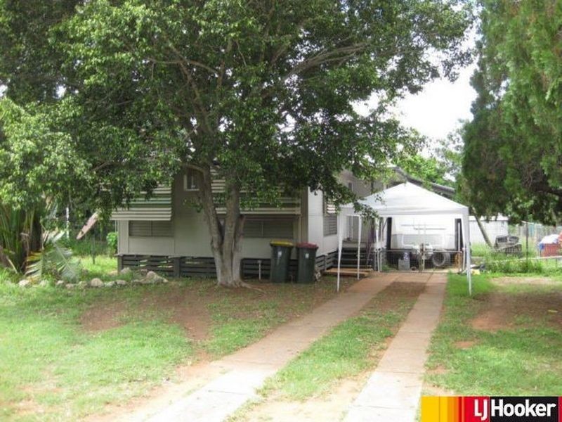 6 Connor Drive, Moranbah QLD 4744