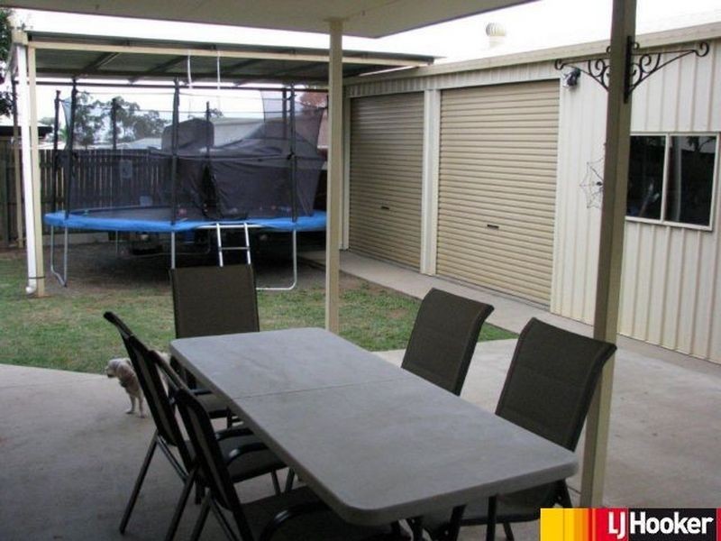 40 Yeates Street, Moranbah QLD 4744