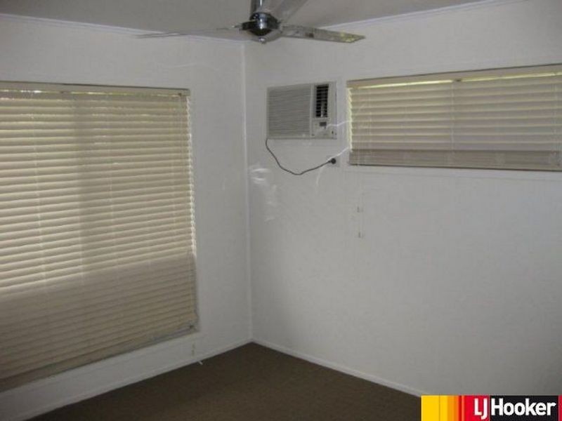 10 Watkins Street, Moranbah QLD 4744