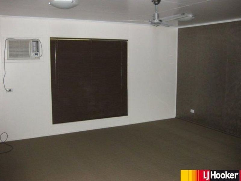 10 Watkins Street, Moranbah QLD 4744