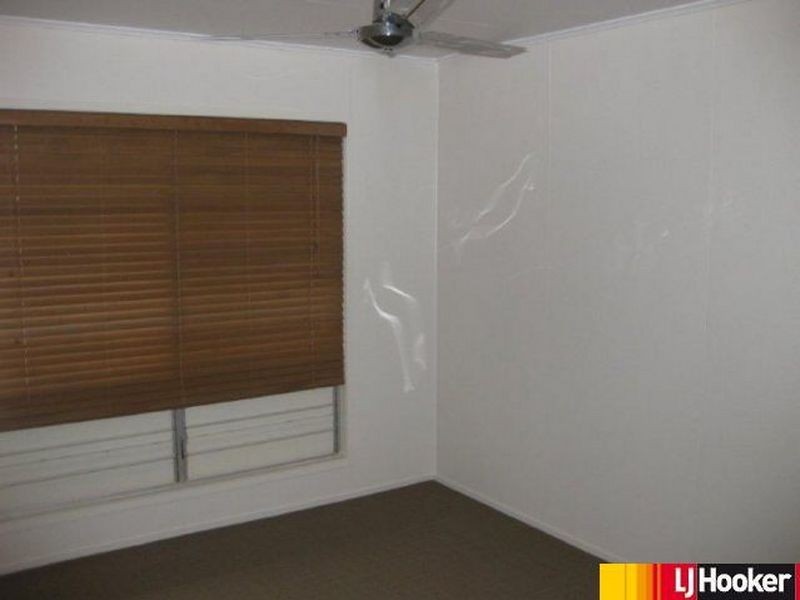 10 Watkins Street, Moranbah QLD 4744