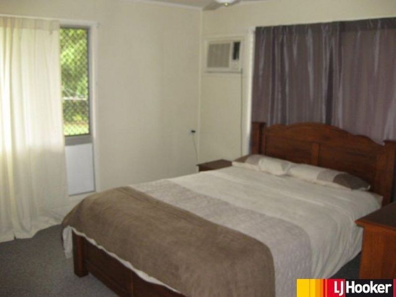 13 Burke Drive, Moranbah QLD 4744