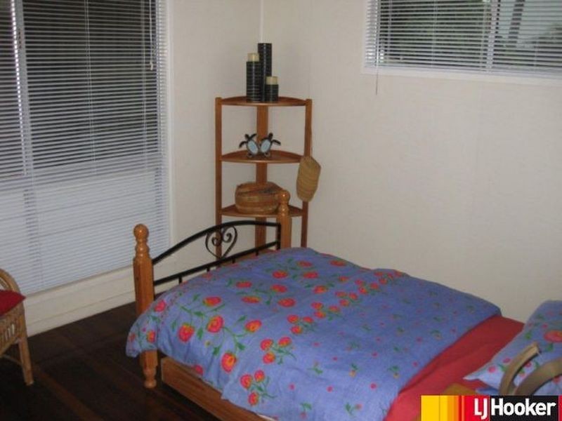 42 Leichhardt Drive, Moranbah QLD 4744